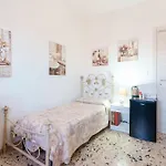Pothos - Eng Ita - Air Conditioning Wi-fi Fridge Netflix Local Guide - Aria Condizionata, Frigo, Internet, Guida Locale Gasthof *