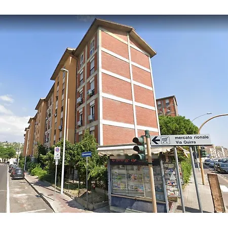 Pothos: Cozy With Modern Amenities Guest house Cagliari