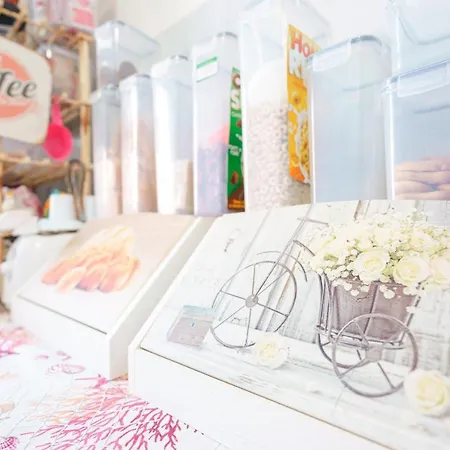 Pothos: Cozy With Modern Amenities Cagliari