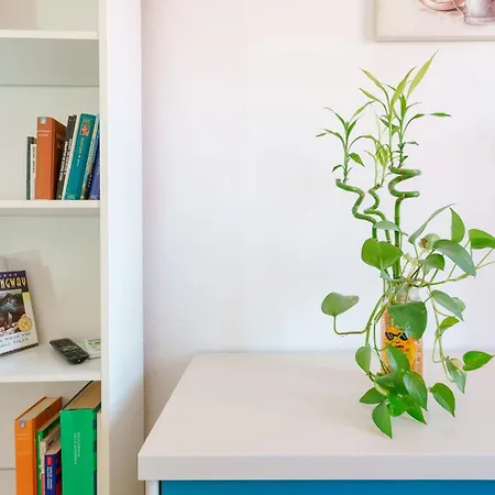 Guest house Pothos: Cozy With Modern Amenities *