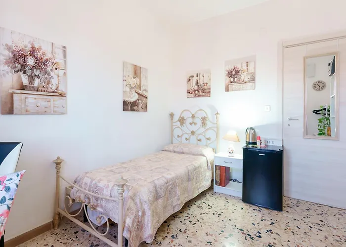 Pothos - Eng Ita - Air Conditioning Wi-fi Fridge Netflix Local Guide - Aria Condizionata, Frigo, Internet, Guida Locale Gasthof *